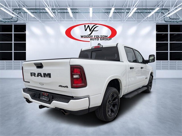 2025 Ram 1500 Big Horn photo 2