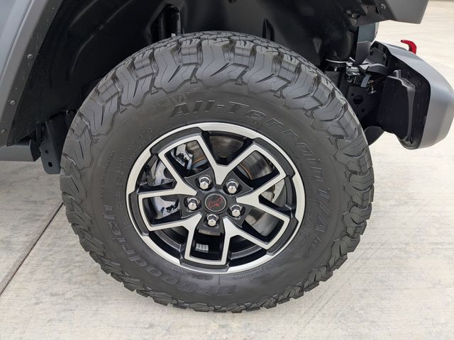 2025 Jeep Wrangler 2-Door Rubicon - Photo 10