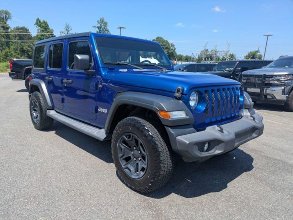 Used 2018 Jeep Wrangler Unlimited Sport 4x4 SUV