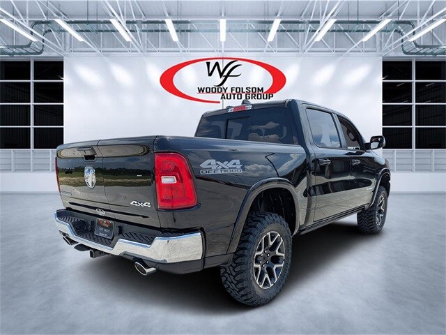 2026 Ram 1500 Laramie photo 3