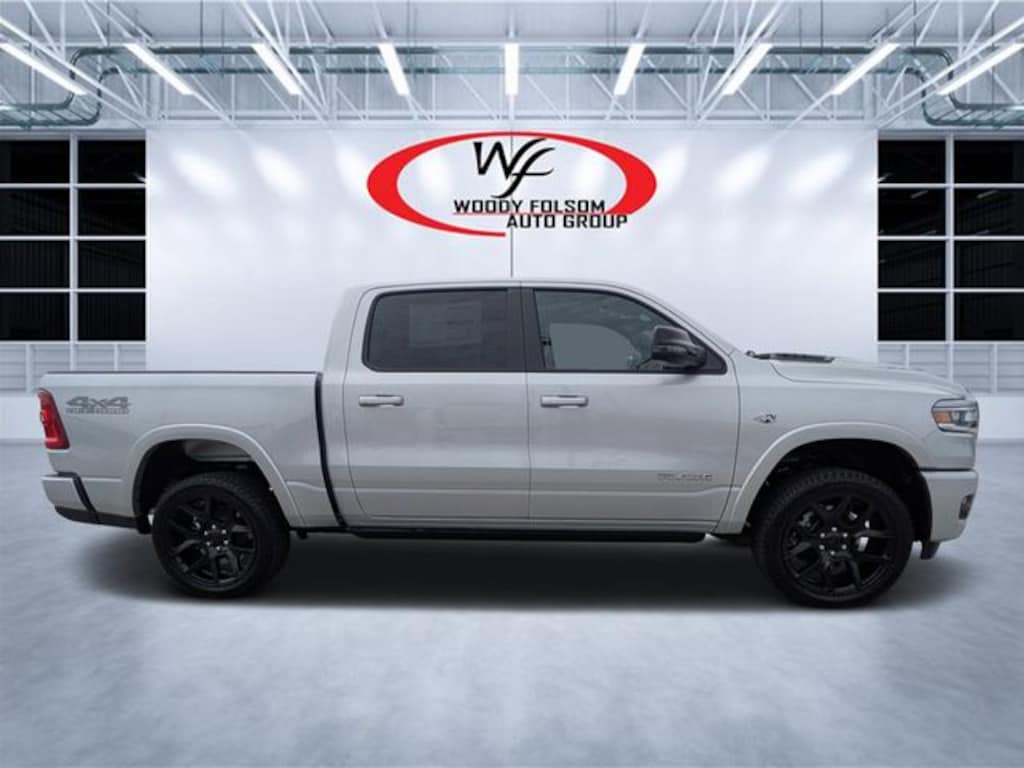 New 2026 Ram 1500 LARAMIE CREW CAB 4X4 5'7 BOX Pickup
