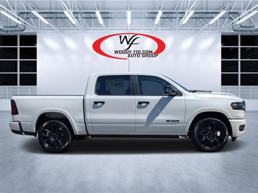 New 2026 Ram 1500 LARAMIE CREW CAB 4X4 5'7 BOX Pickup