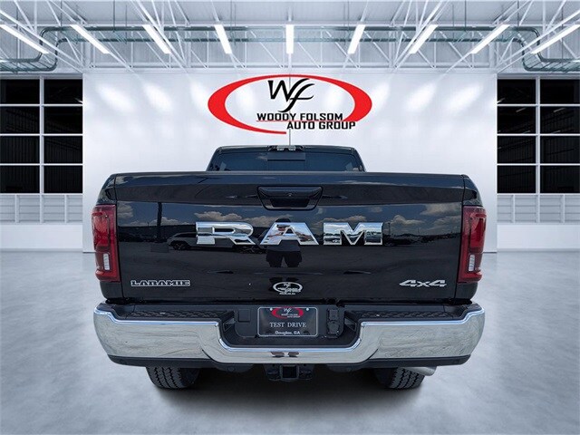 2025 Ram 2500 Laramie photo 4