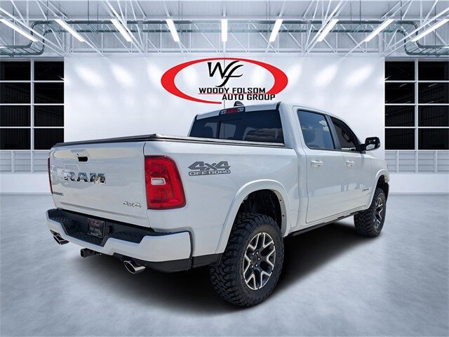 2026 Ram 1500 Laramie photo 3