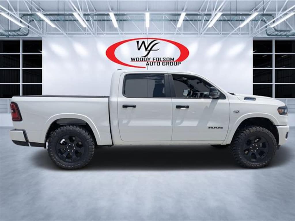 New 2026 Ram 1500 BIG HORN CREW CAB 4X4 5'7 BOX Pickup