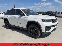2026 Jeep Grand Cherokee LAREDO ALTITUDE 4X4 Sport Utility