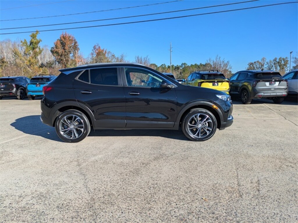 Used 2022 Buick Encore GX Select SUV