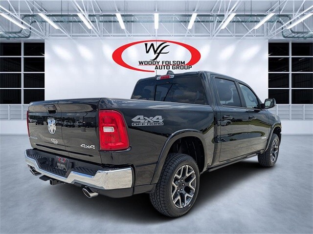 2026 Ram 1500 Laramie photo 2