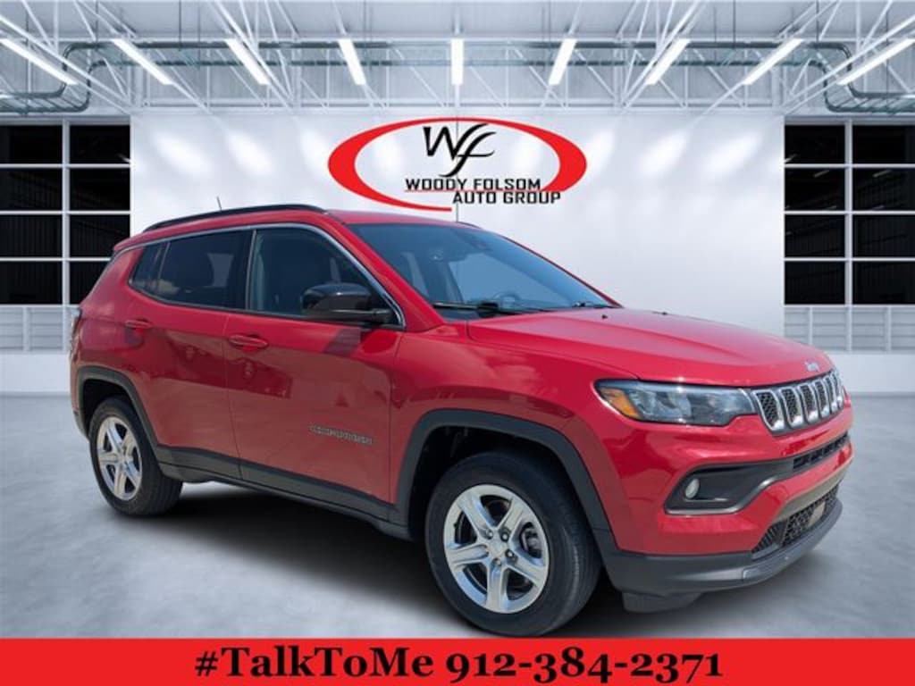 Used 2023 Jeep Compass Latitude SUV