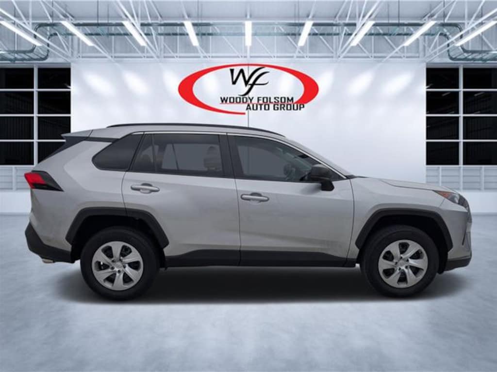 Used 2021 Toyota RAV4 LE SUV