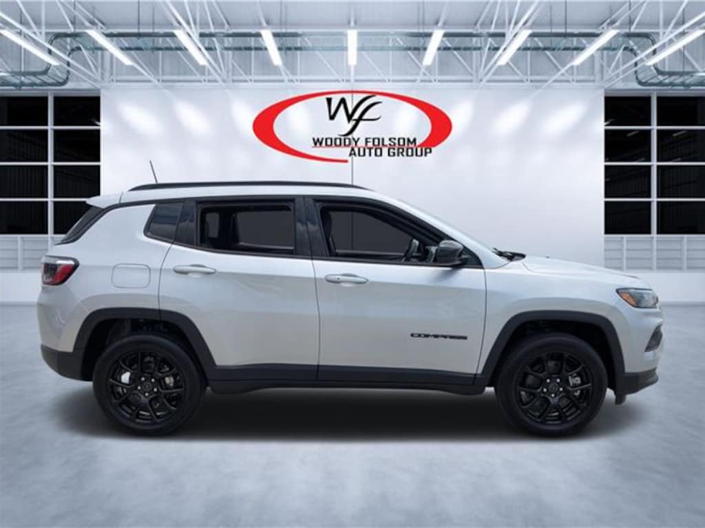 New 2026 Jeep Compass LATITUDE ALTITUDE 4X4 Sport Utility
