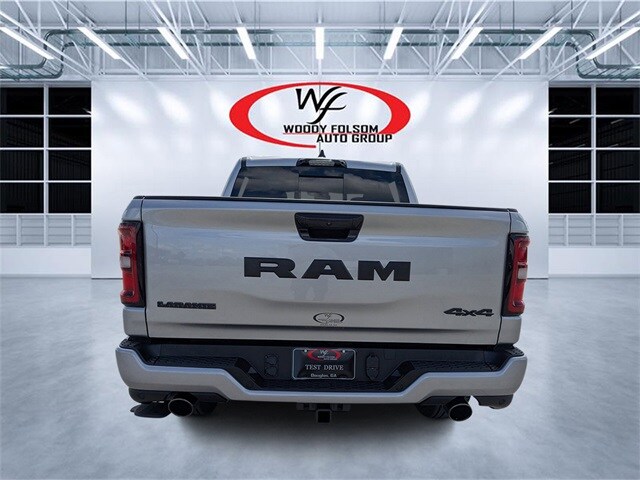 2025 Ram 1500 Laramie photo 4