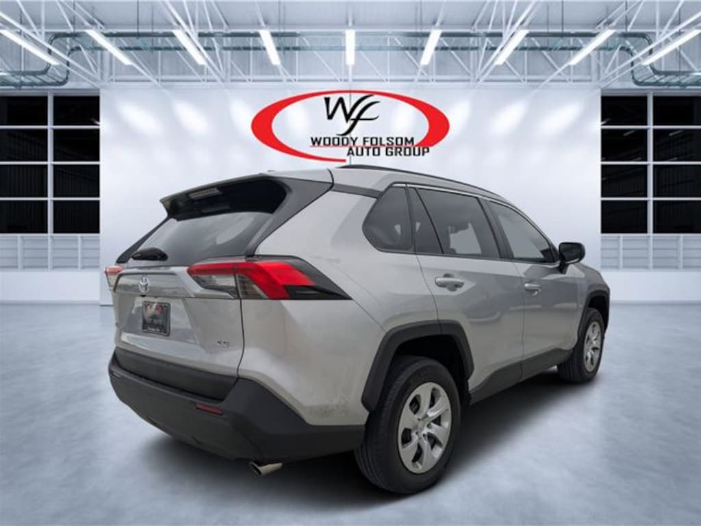 Used 2021 Toyota RAV4 LE SUV