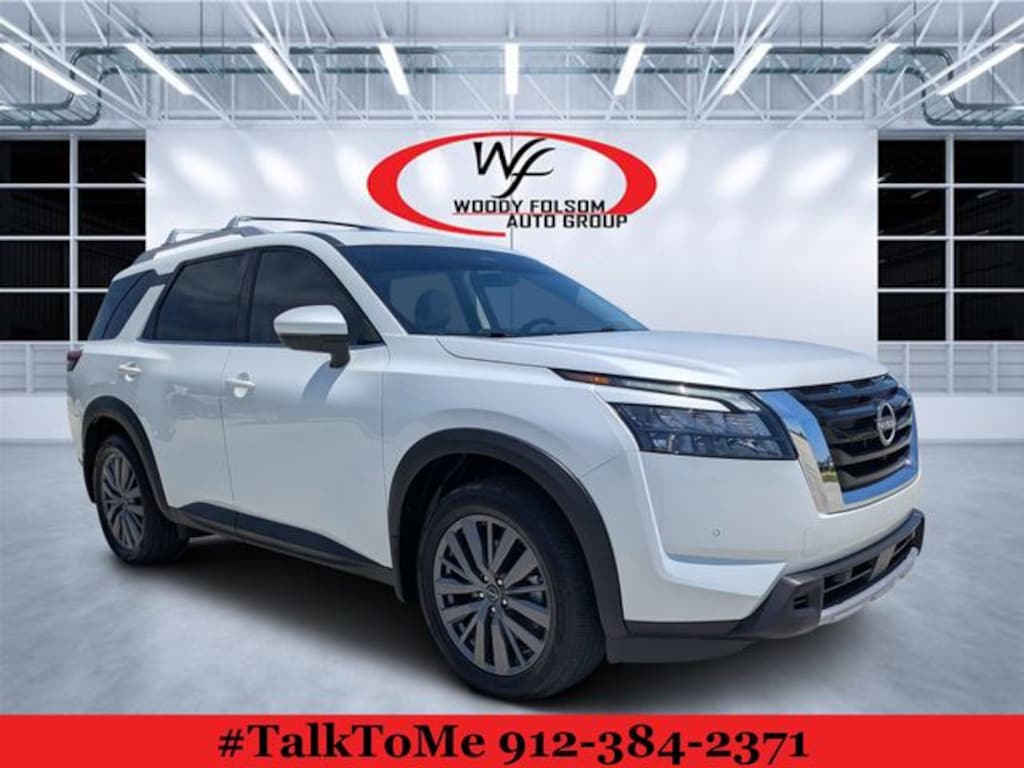 Used 2025 Nissan Pathfinder SL SUV