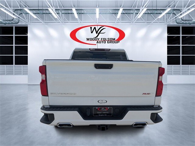 2021 Chevrolet Silverado 1500 RST photo 3
