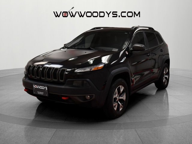 Used 2015 Jeep Cherokee Trailhawk with VIN 1C4PJMBS8FW786055 for sale in Chillicothe, MO