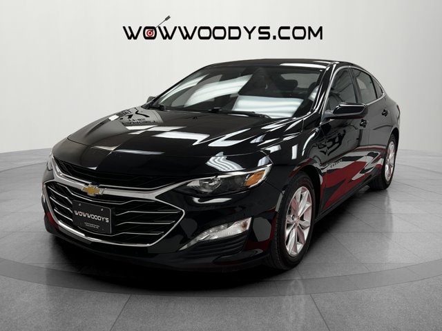 Used 2020 Chevrolet Malibu 1LT with VIN 1G1ZD5ST5LF053416 for sale in Kansas City