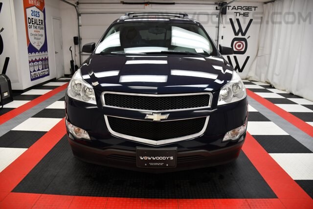 Used 2010 Chevrolet Traverse LS with VIN 1GNLREED5AS114777 for sale in Kansas City