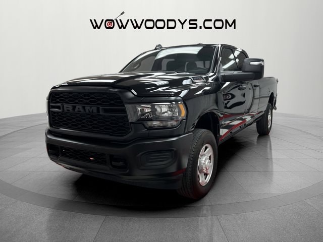 Used 2024 RAM Ram 2500 Pickup Tradesman with VIN 3C6UR5HJ5RG298238 for sale in Kansas City