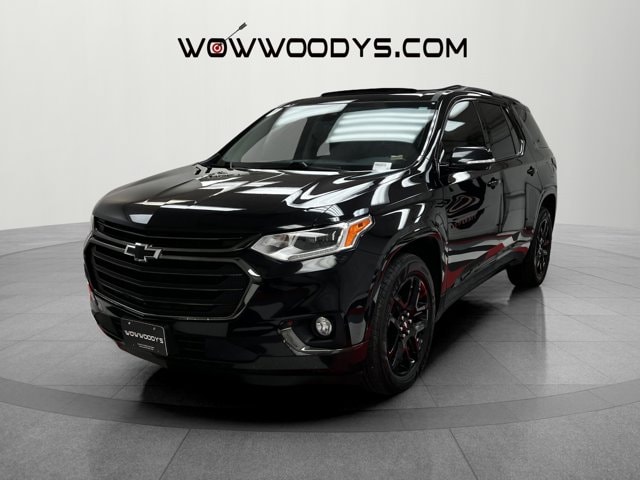 Used 2019 Chevrolet Traverse Premier with VIN 1GNERKKW4KJ183755 for sale in Kansas City