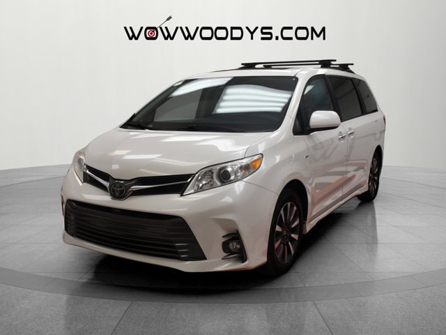 Used 2018 Toyota Sienna XLE Premium with VIN 5TDDZ3DC5JS200514 for sale in Chillicothe, MO