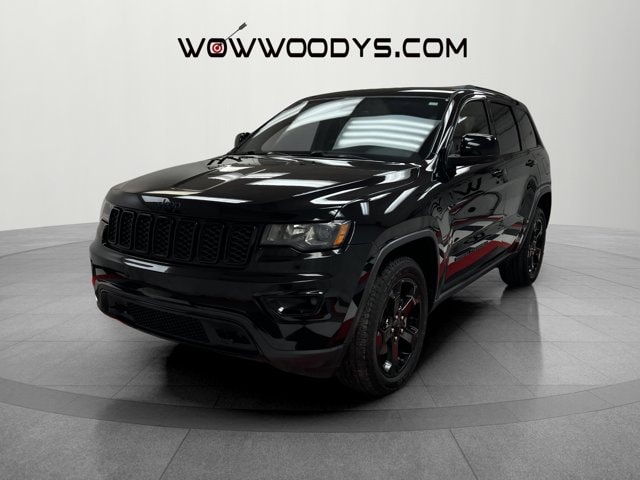 Certified 2018 Jeep Grand Cherokee Upland with VIN 1C4RJFAG8JC393944 for sale in Kansas City