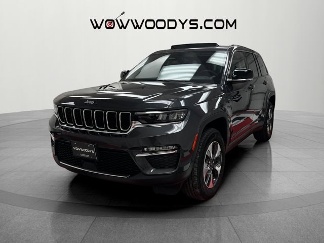 Used 2023 Jeep Grand Cherokee 4xe with VIN 1C4RJYB67PC588895 for sale in Kansas City