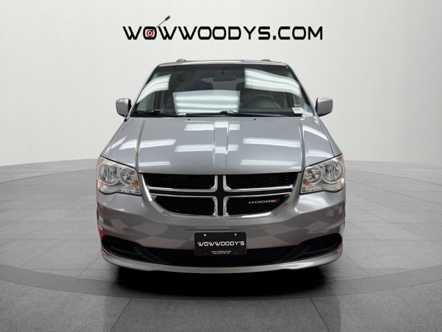 Used 2013 Dodge Grand Caravan SXT with VIN 2C4RDGCG3DR772100 for sale in Kansas City