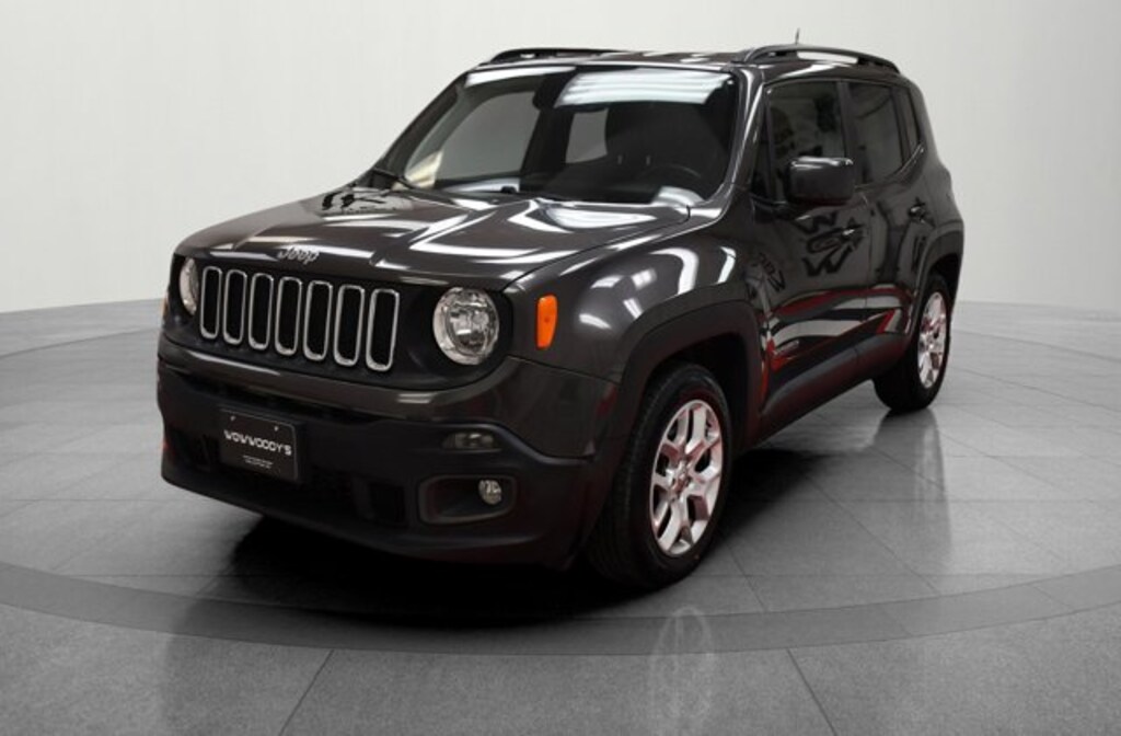 Used 2018 Jeep Renegade Latitude FWD 2.4L I4 MultiAir Cold Weather Group Popular Eq