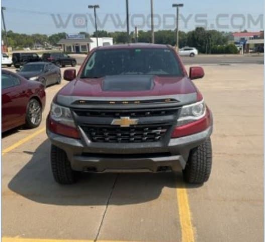 Used 2018 Chevrolet Colorado ZR2 with VIN 1GCGTEEN1J1199658 for sale in Kansas City