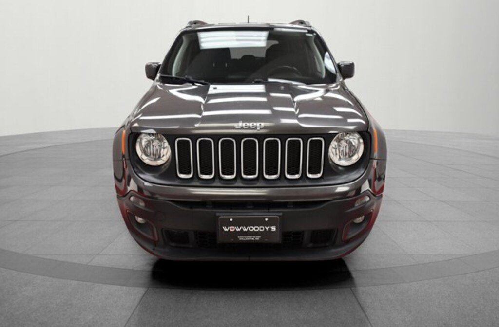 Used 2018 Jeep Renegade Latitude FWD 2.4L I4 MultiAir Cold Weather Group Popular Eq