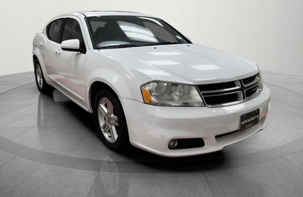 Used 2013 Dodge Avenger SXT Sedan