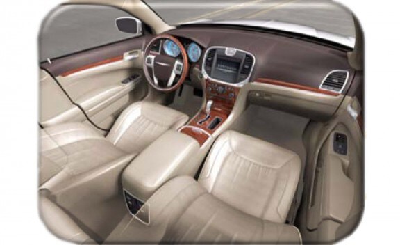 File:2011-chrysler-300-interior-wowwoodys.jpg