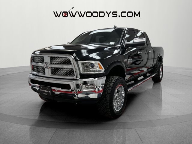 Used 2018 RAM Ram 2500 Pickup Laramie with VIN 3C6UR5NJ0JG308327 for sale in Kansas City