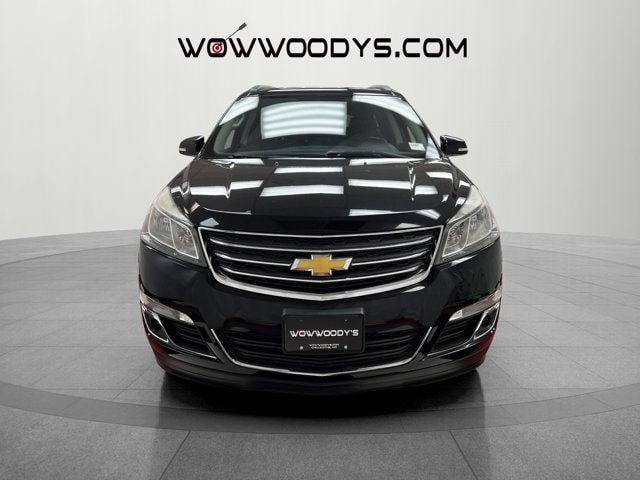 Used 2016 Chevrolet Traverse 2LT with VIN 1GNKVHKD3GJ200455 for sale in Kansas City