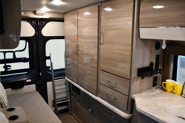 Used 2021 RAM ProMaster Cargo Van Base with VIN 3C6LRVBG8ME515052 for sale in Kansas City