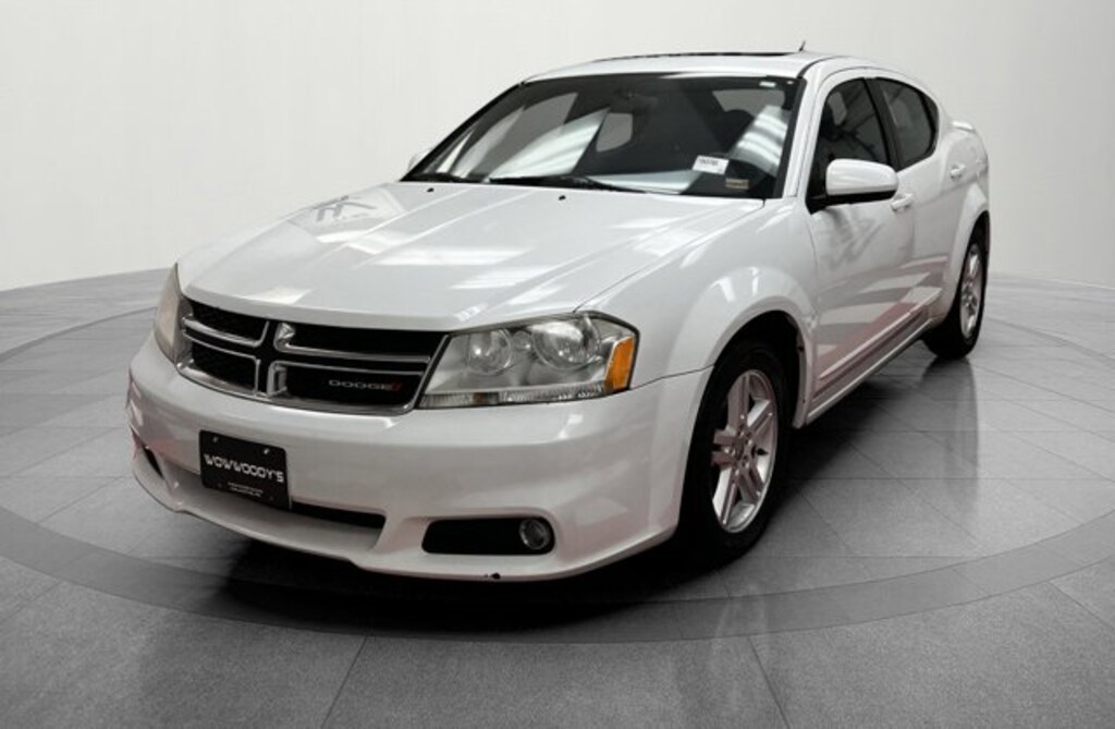 Used 2013 Dodge Avenger SXT Sedan