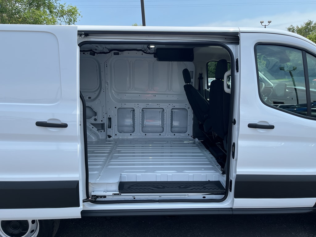 2025 Ford Transit Van Base - Photo 19