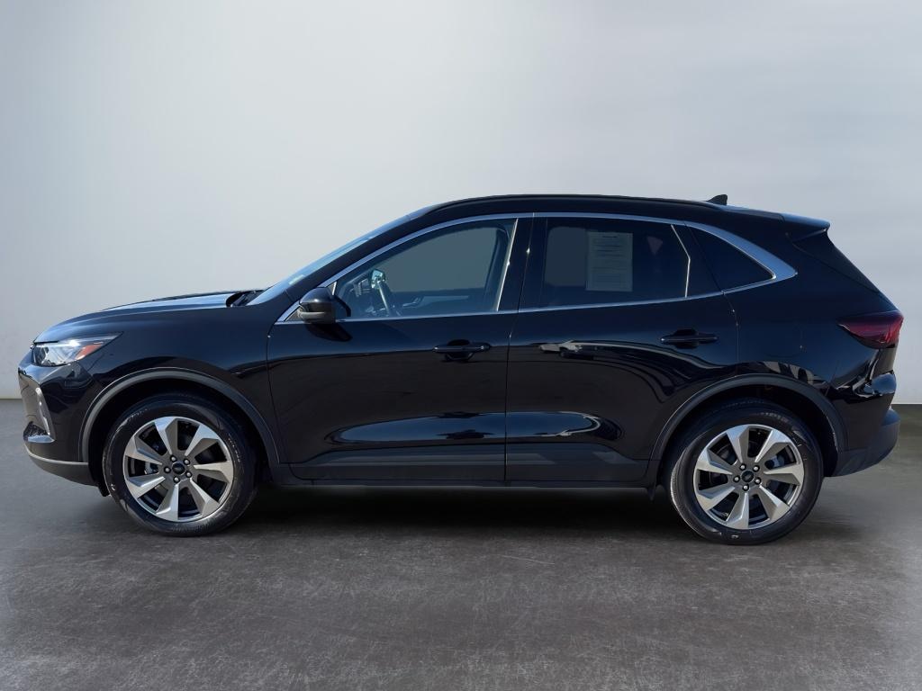 Used 2025 Ford Escape Platinum SUV