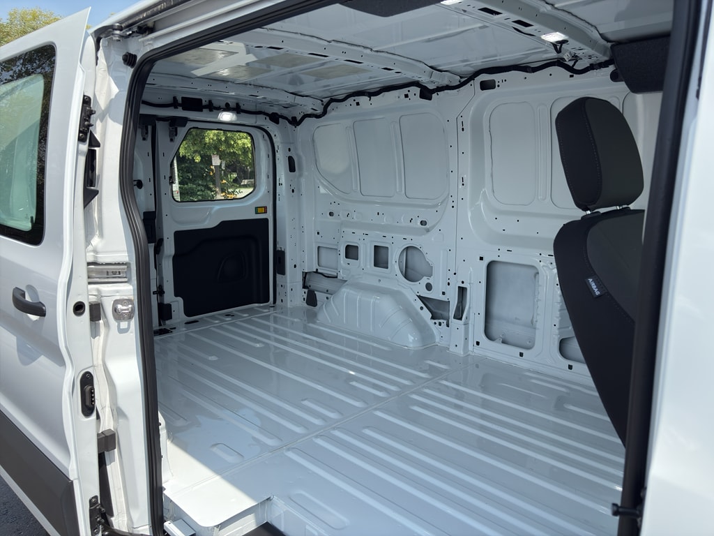 2025 Ford Transit Van Base - Photo 20