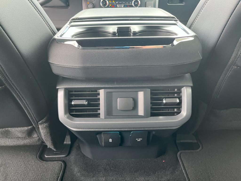 2025 Ford F-150 Lariat - Photo 24