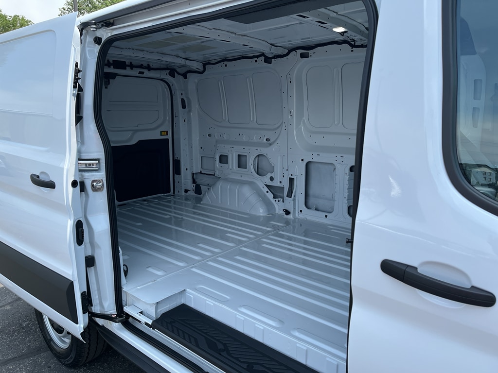 2025 Ford Transit Van Base - Photo 20