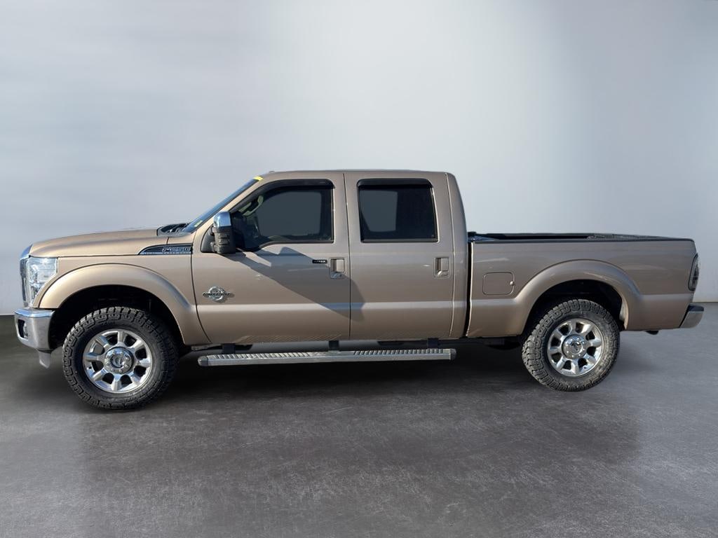Used 2014 Ford F-250 Lariat Truck Crew Cab