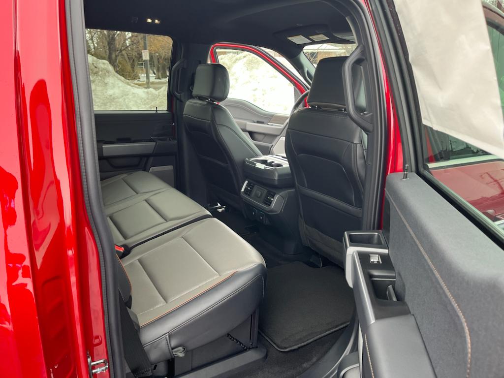 2025 Ford F-150 Lariat - Photo 28