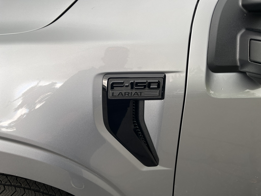 2025 Ford F-150 Lariat - Photo 9