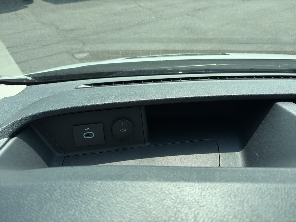2025 Ford Transit Van Base - Photo 11