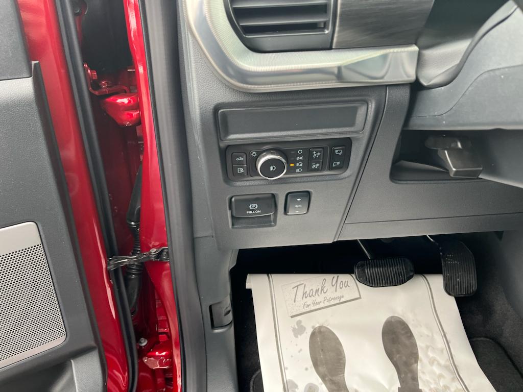 2025 Ford F-150 Lariat - Photo 12