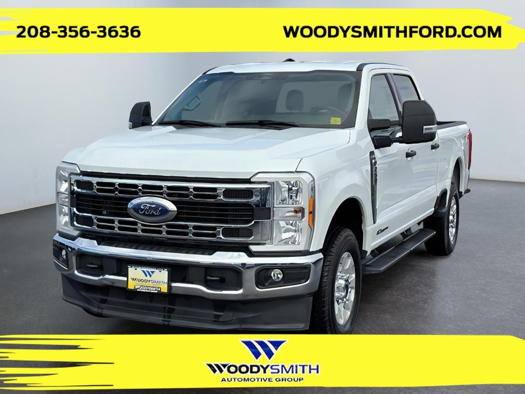 Used 2024 Ford F-250 XLT Truck Crew Cab