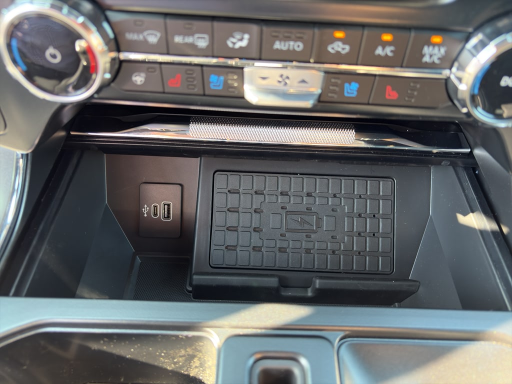 2025 Ford F-150 Lariat - Photo 17