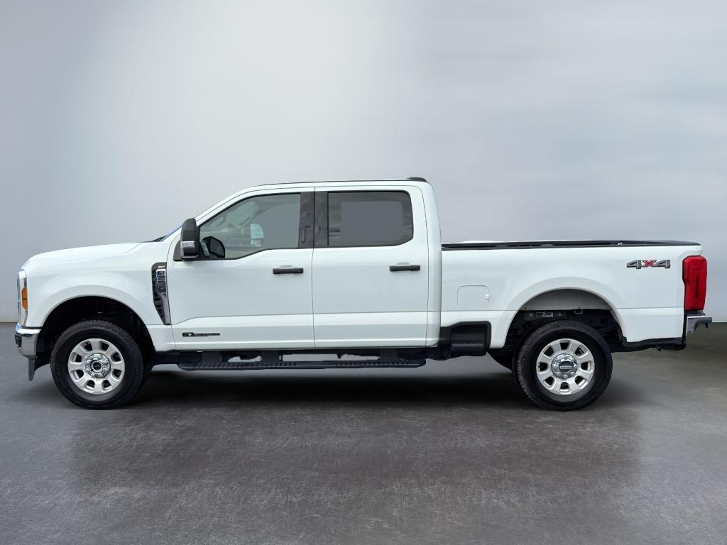 Used 2024 Ford F-250 XLT Truck Crew Cab
